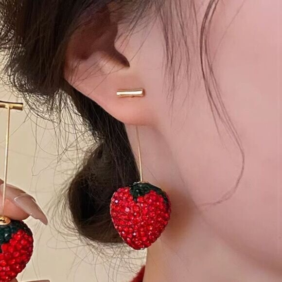 Strawberry drop earrings A638 - Picture 2 of 6